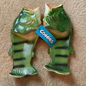 NWT Coddies fish flip flops.